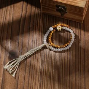 The Clasp — for Mindful Moments