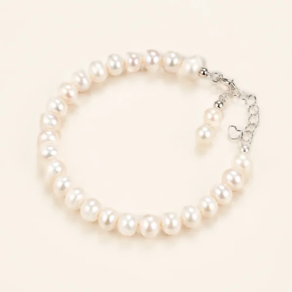 Refined Pearl Bracelet for Purity & Grace