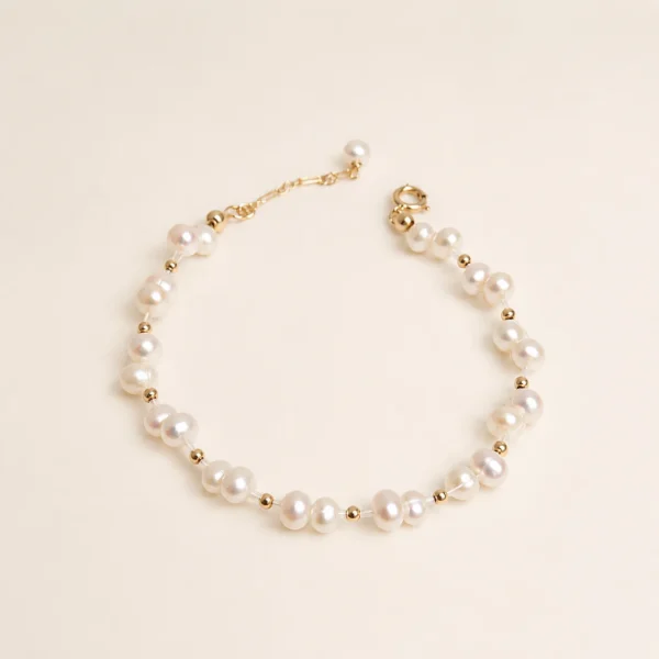 Dainty Pearl Bracelet for Purity & Grace