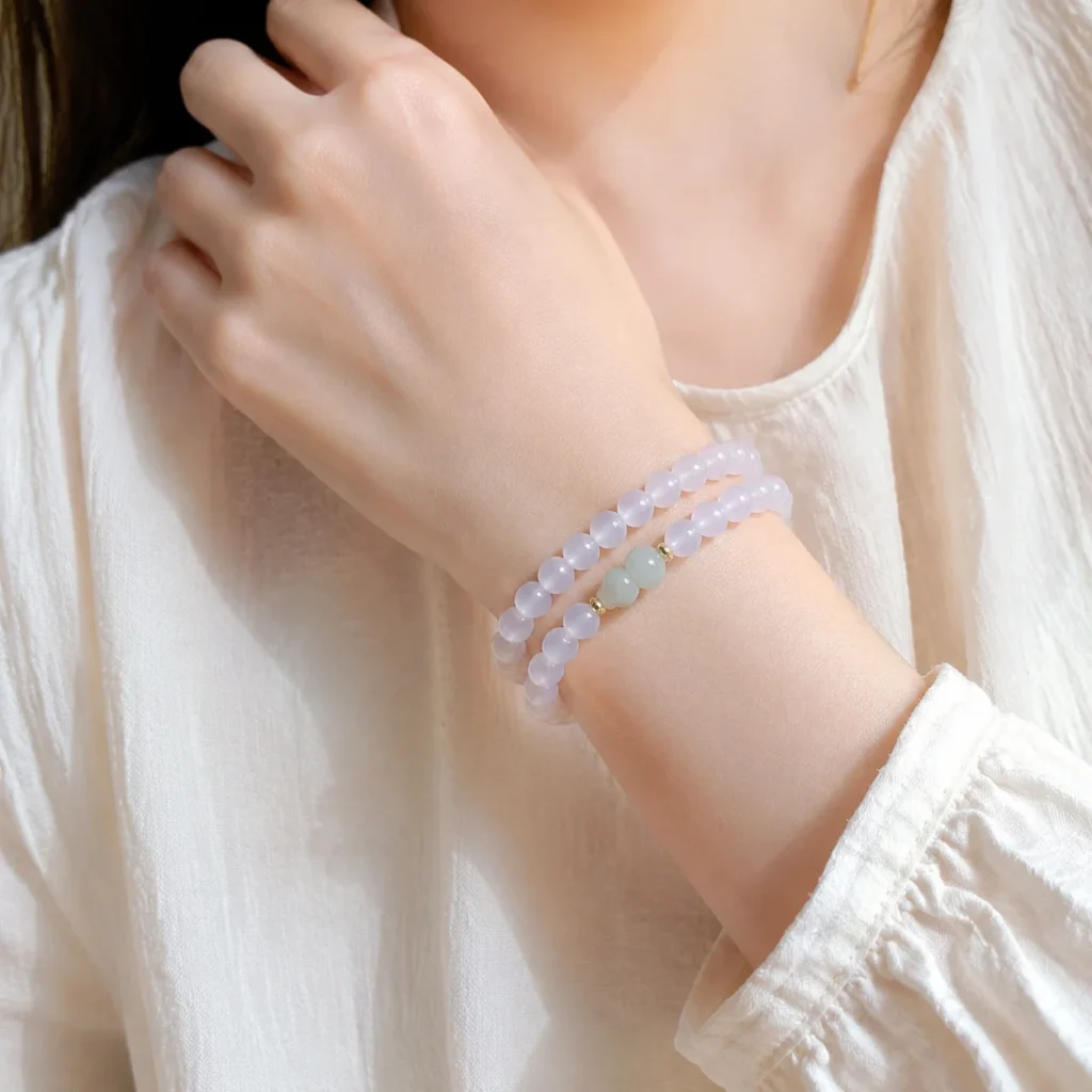 white agate gourd double-wrap bracelet wearing view