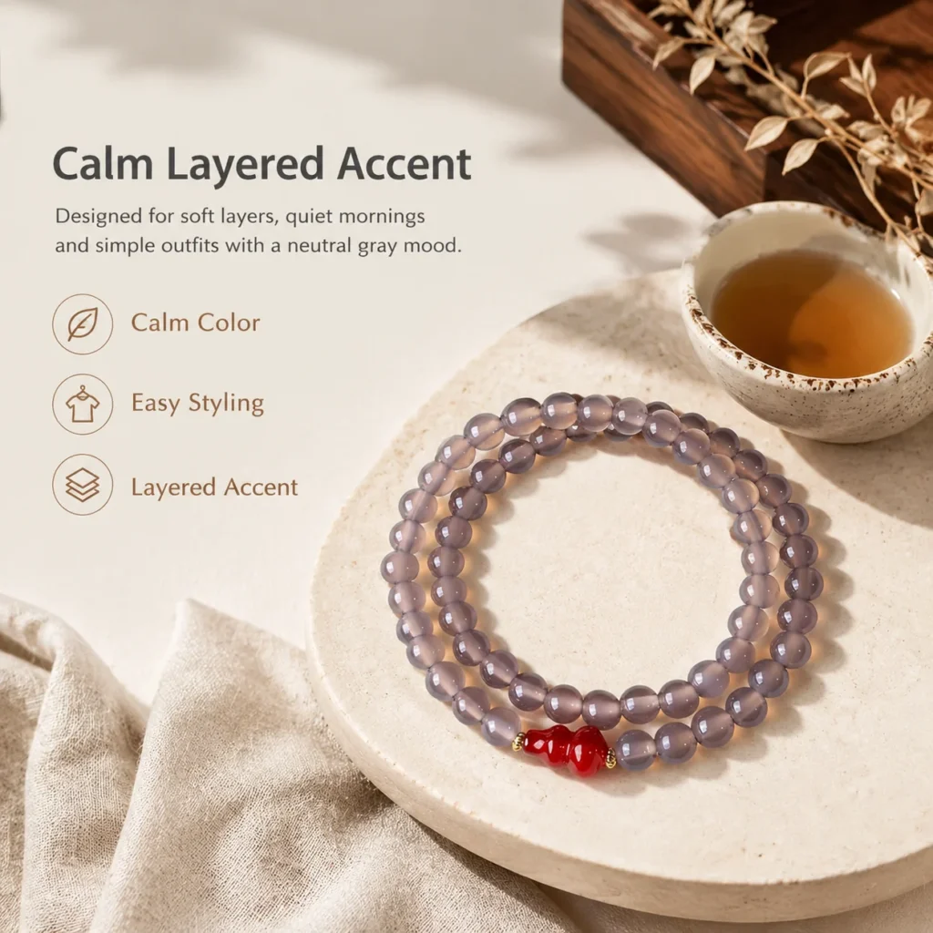 gray agate gourd double-wrap bracelet lifestyle still life image
